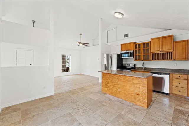 $2,100 | 1106 Alicia Avenue, Tampa, FL 33604