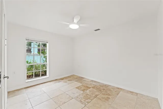 $2,100 | 1106 Alicia Avenue, Tampa, FL 33604