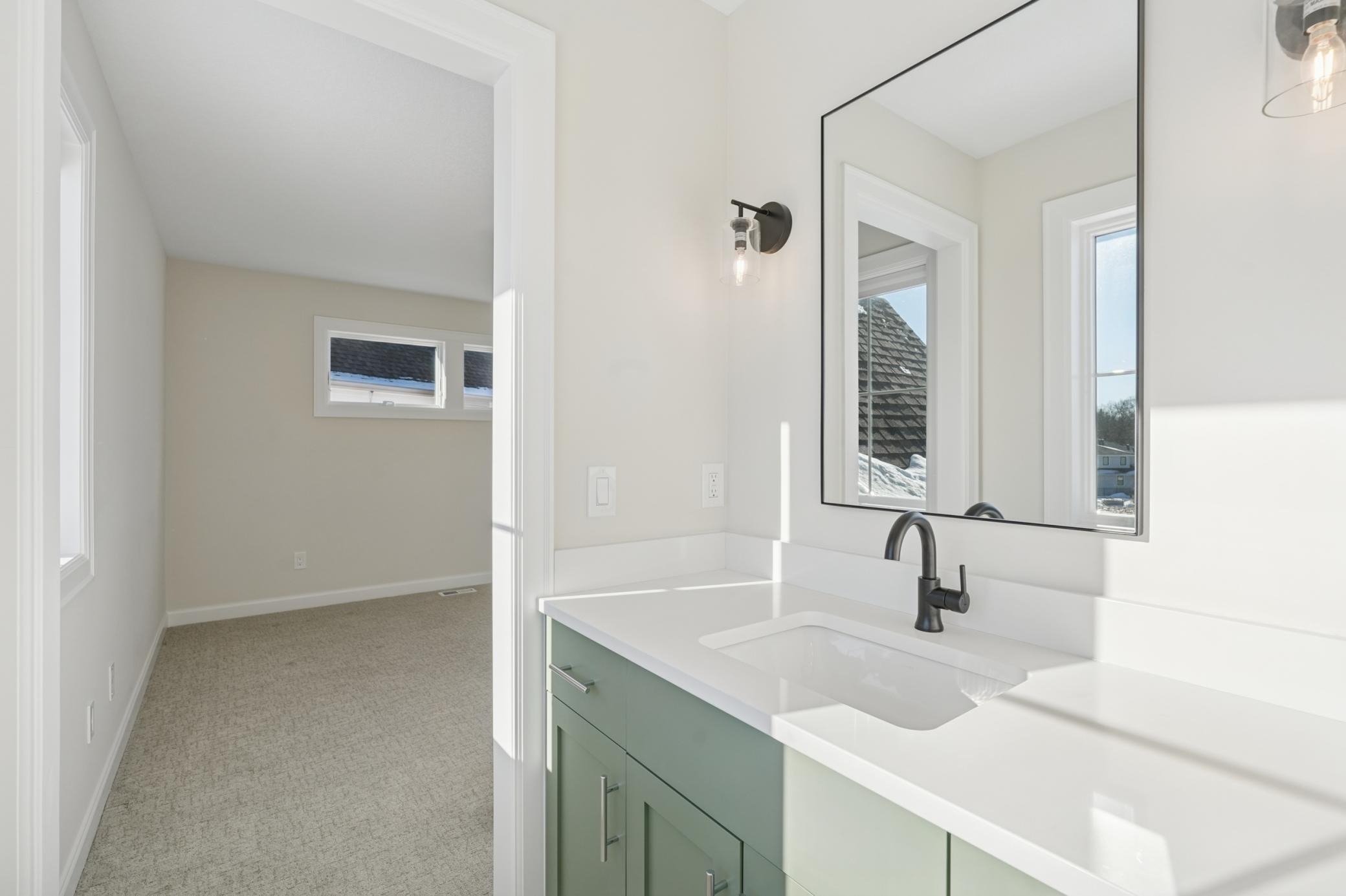 11729 Azure Court Inver Grove Heights, MN 55077 - Photo 21 of 36