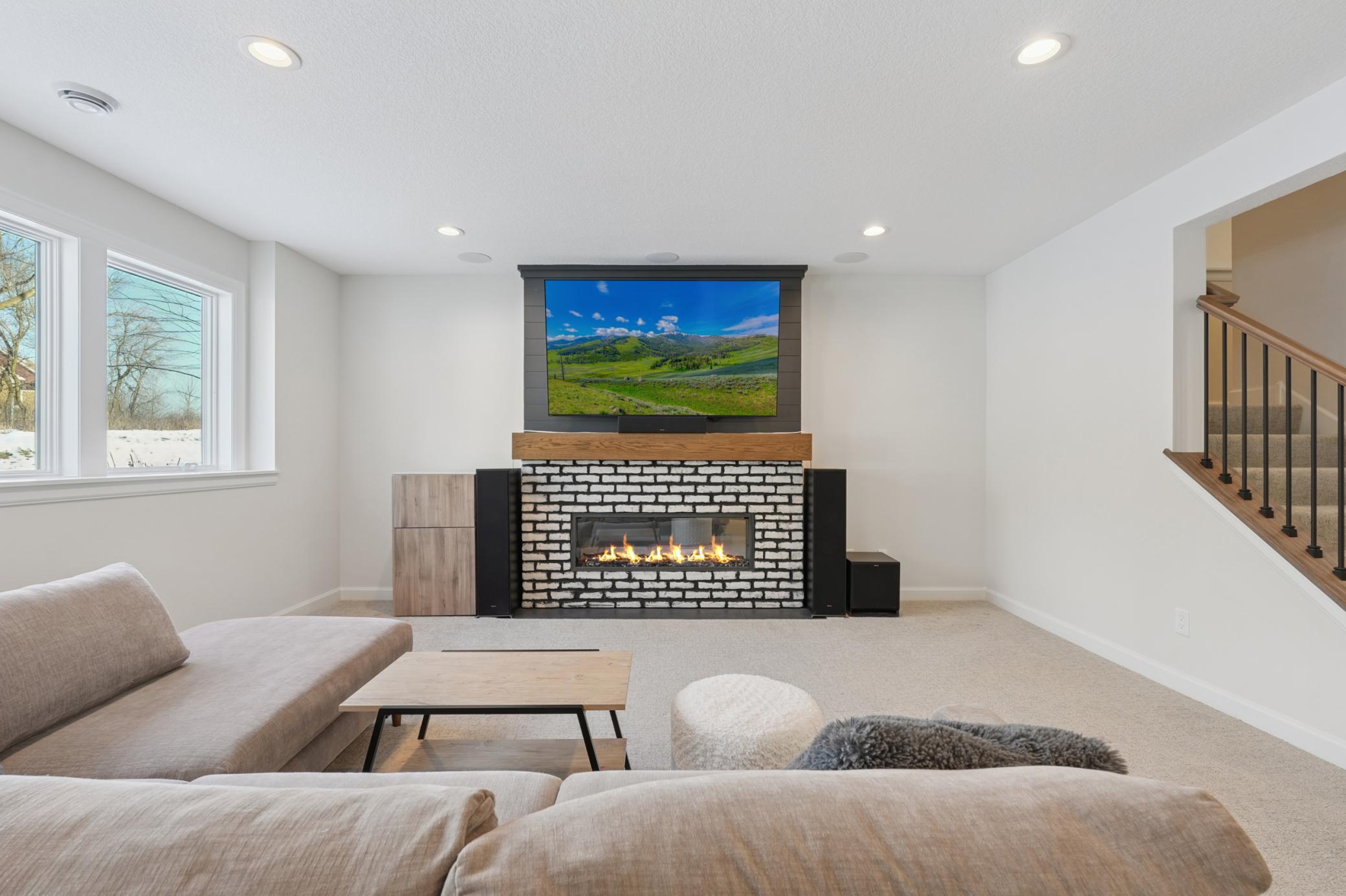 11729 Azure Court Inver Grove Heights, MN 55077 - Photo 26 of 36