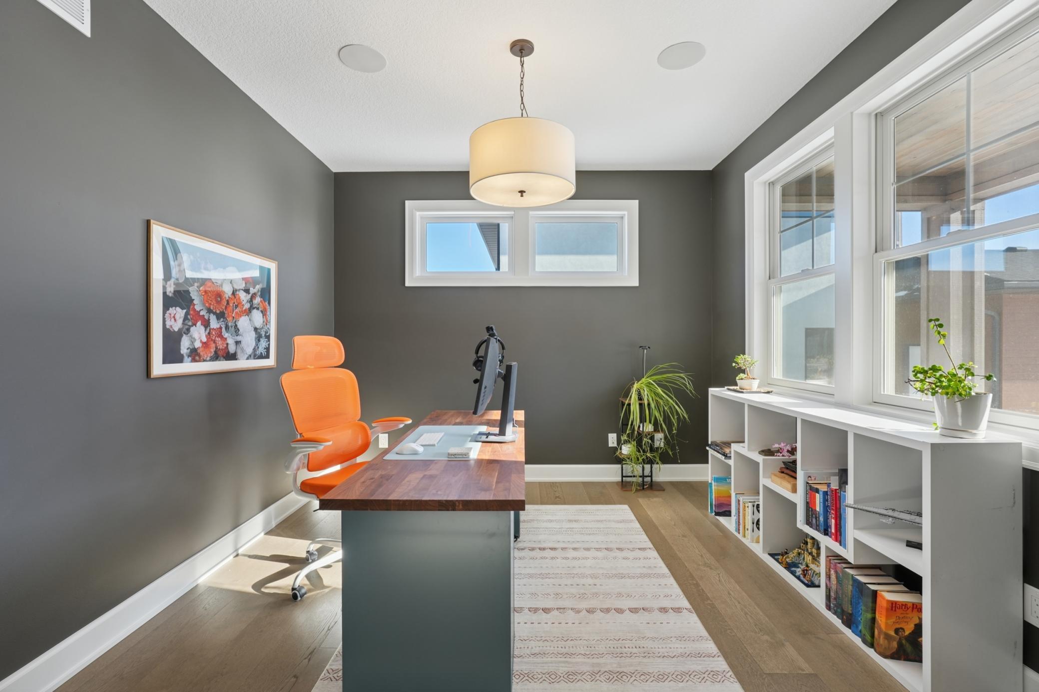 11729 Azure Court Inver Grove Heights, MN 55077 - Photo 4 of 36