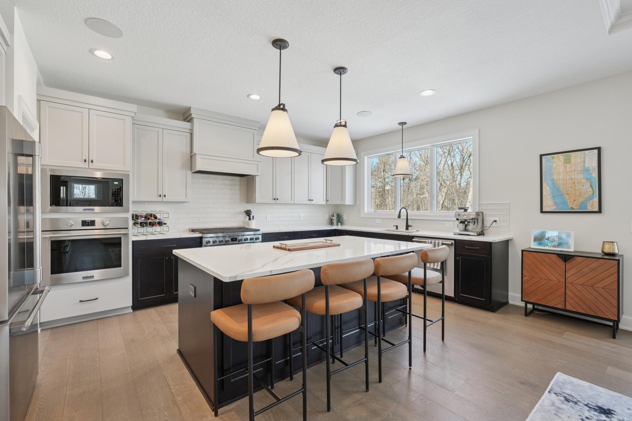 11729 Azure Court Inver Grove Heights, MN 55077 - Photo 6 of 36