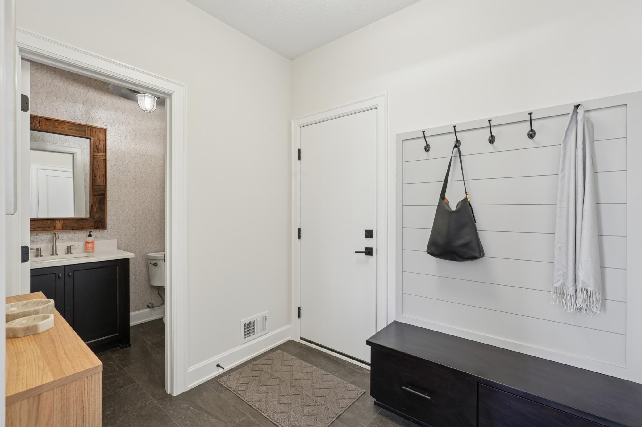 11729 Azure Court Inver Grove Heights, MN 55077 - Photo 9 of 36