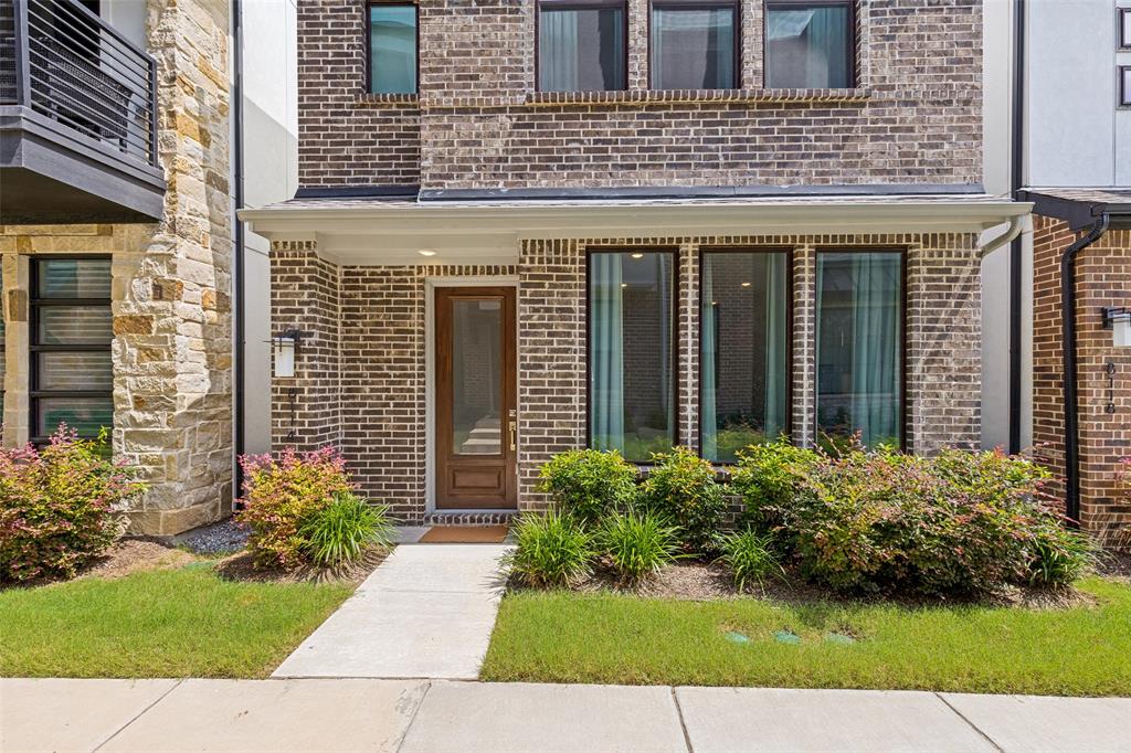 8114 Fallston Court Dallas, TX 75231 - Photo 3 of 24