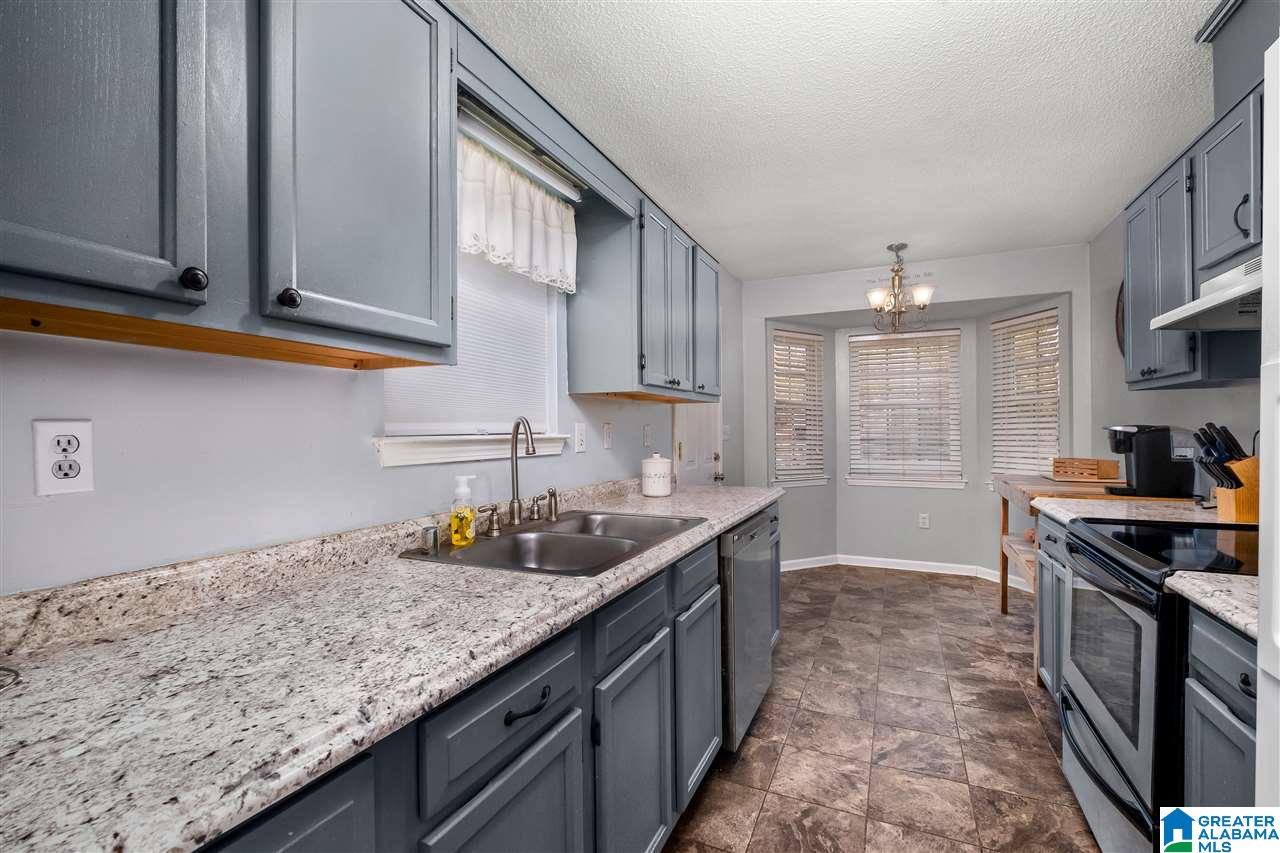 2913 Pinetree Street Moody, AL 35004 - Photo 6 of 32