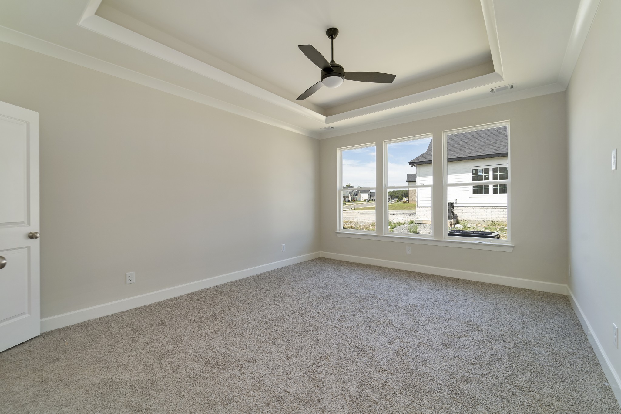 3005 Fanshaw Road Smyrna, TN 37167 - Photo 20 of 40 a view of an empty room with a window