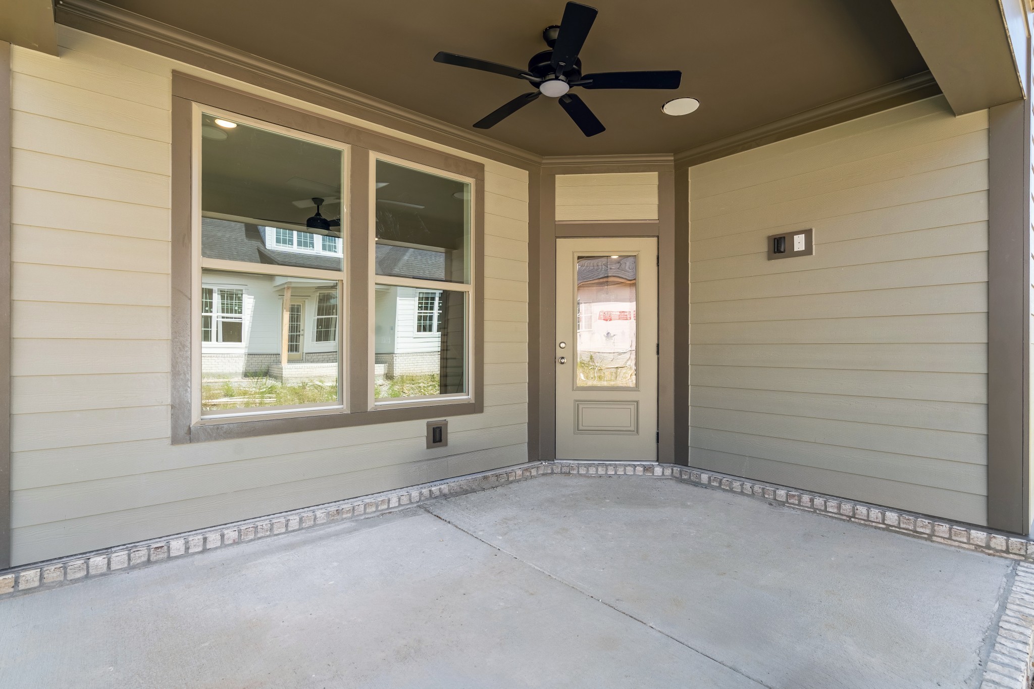 3005 Fanshaw Road Smyrna, TN 37167 - Photo 37 of 40 a view of an empty room with a window