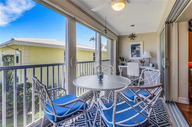 $1,489,000 | 2850 Gulf Shore Boulevard North, Unit 203, Naples, FL 34103