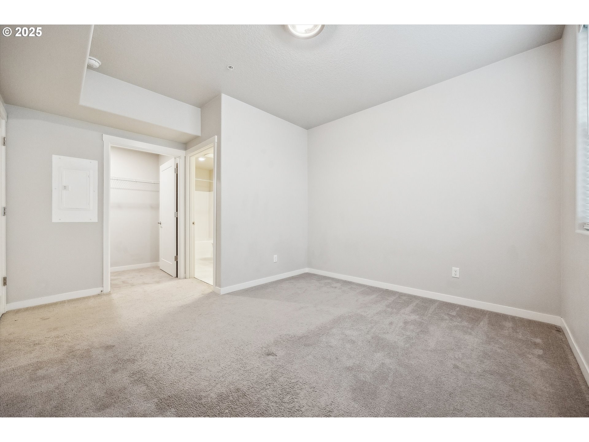 17137 Southwest Appledale Road, Unit 102 Beaverton, OR 97007 - Photo 11 of 29 Bedroom, Primary
