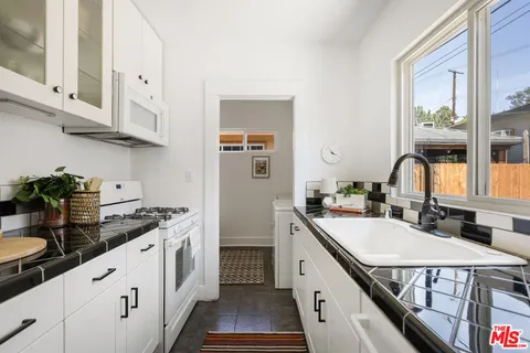 $895,000 | 1616 Allesandro Street, Los Angeles, CA 90026