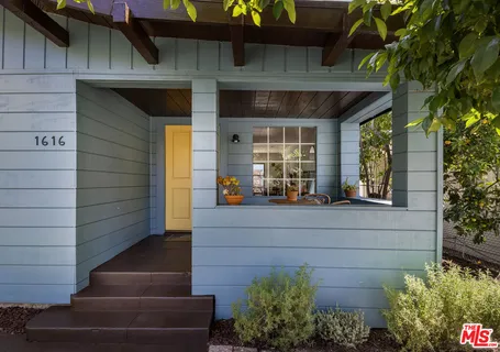 $895,000 | 1616 Allesandro Street, Los Angeles, CA 90026