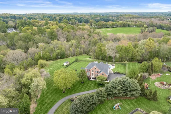 $1,999,900 | 600 Corsair Court, Sykesville, MD 21784