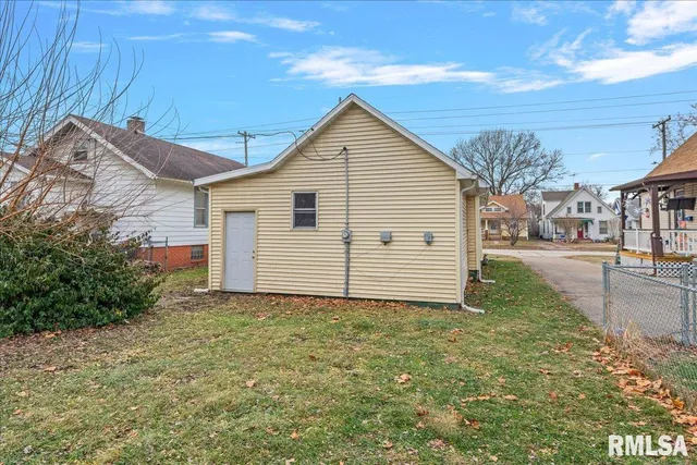 $124,900 | 1022 North Walnut Street, Springfield, IL 62702