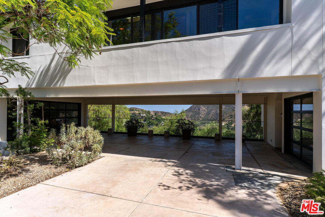 14 Stallion Road Bell Canyon, CA 91307 - Photo 4 of 41 Gallery Image 4