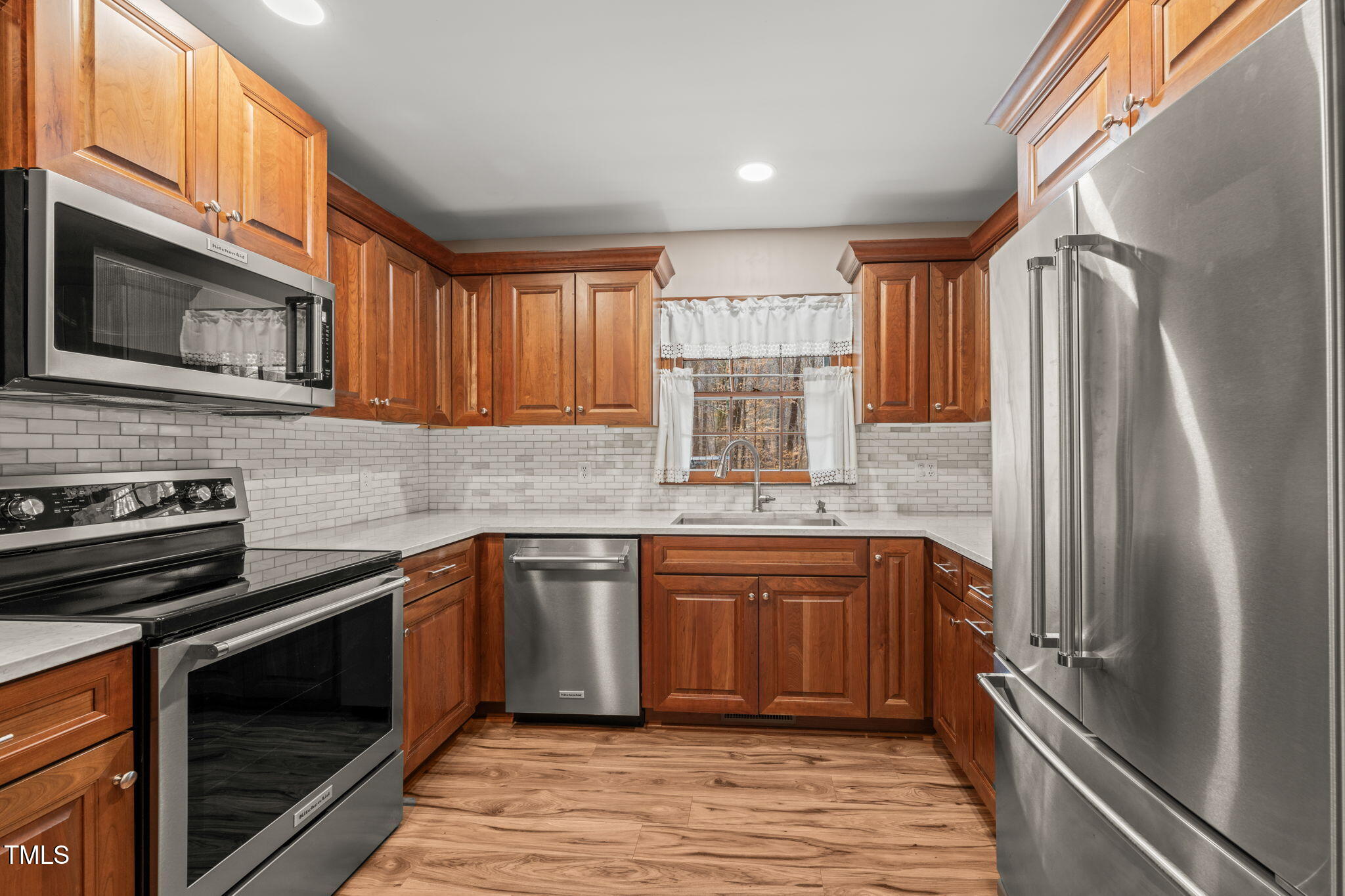 3816 Whispering Branch Road Raleigh, NC 27613 - Photo 17 of 46 Kitchen