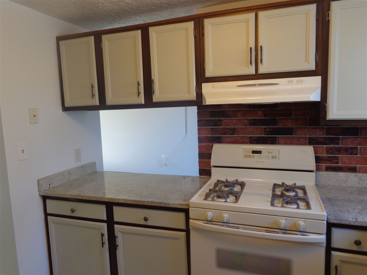 1 A Cedarbrook Avenue Rochester, NH 03867 - Photo 5 of 12 Gallery Image 5