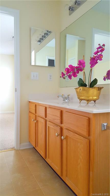 10620 Gold Pan Road Charlotte, NC 28215 - Photo 11 of 21 Gallery Image 11