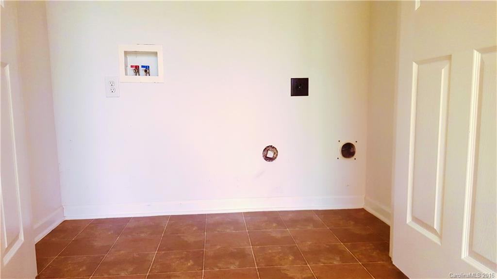 10620 Gold Pan Road Charlotte, NC 28215 - Photo 14 of 21 Gallery Image 14