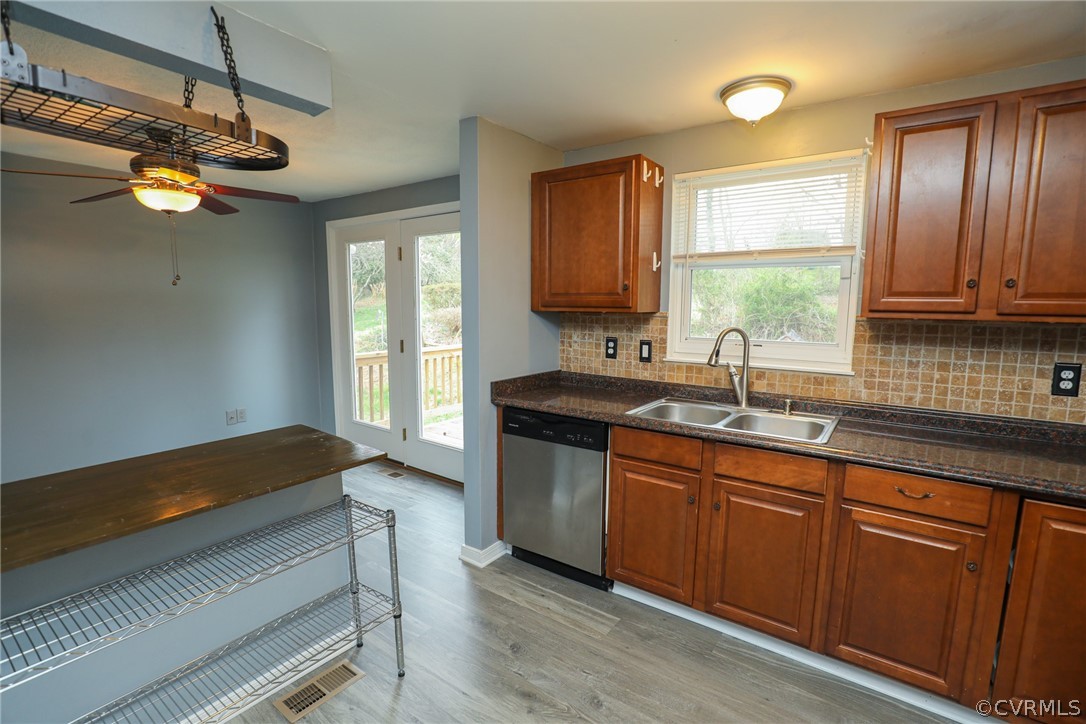 9122 Pepperidge Road North Chesterfield, VA 23236 - Photo 23 of 48 Gallery Image 23