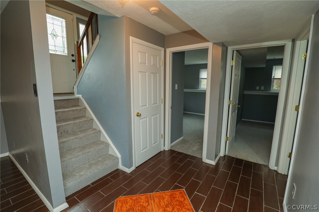 9122 Pepperidge Road North Chesterfield, VA 23236 - Photo 33 of 48 Gallery Image 33