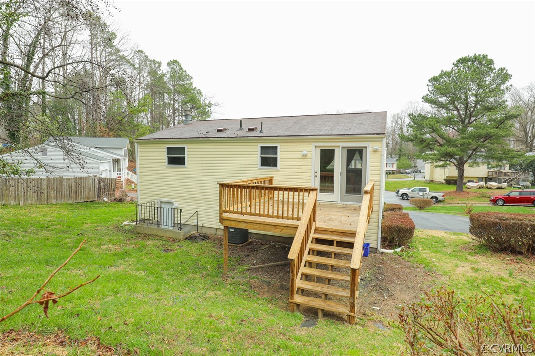 9122 Pepperidge Road North Chesterfield, VA 23236 - Photo 8 of 48 Gallery Image 8