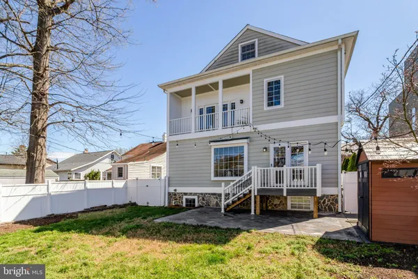 $1,760,000 | 639 23rd Street South, Arlington, VA 22202