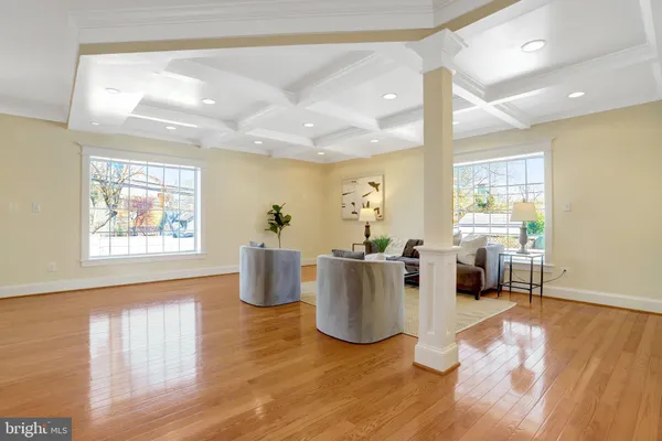 $1,760,000 | 639 23rd Street South, Arlington, VA 22202