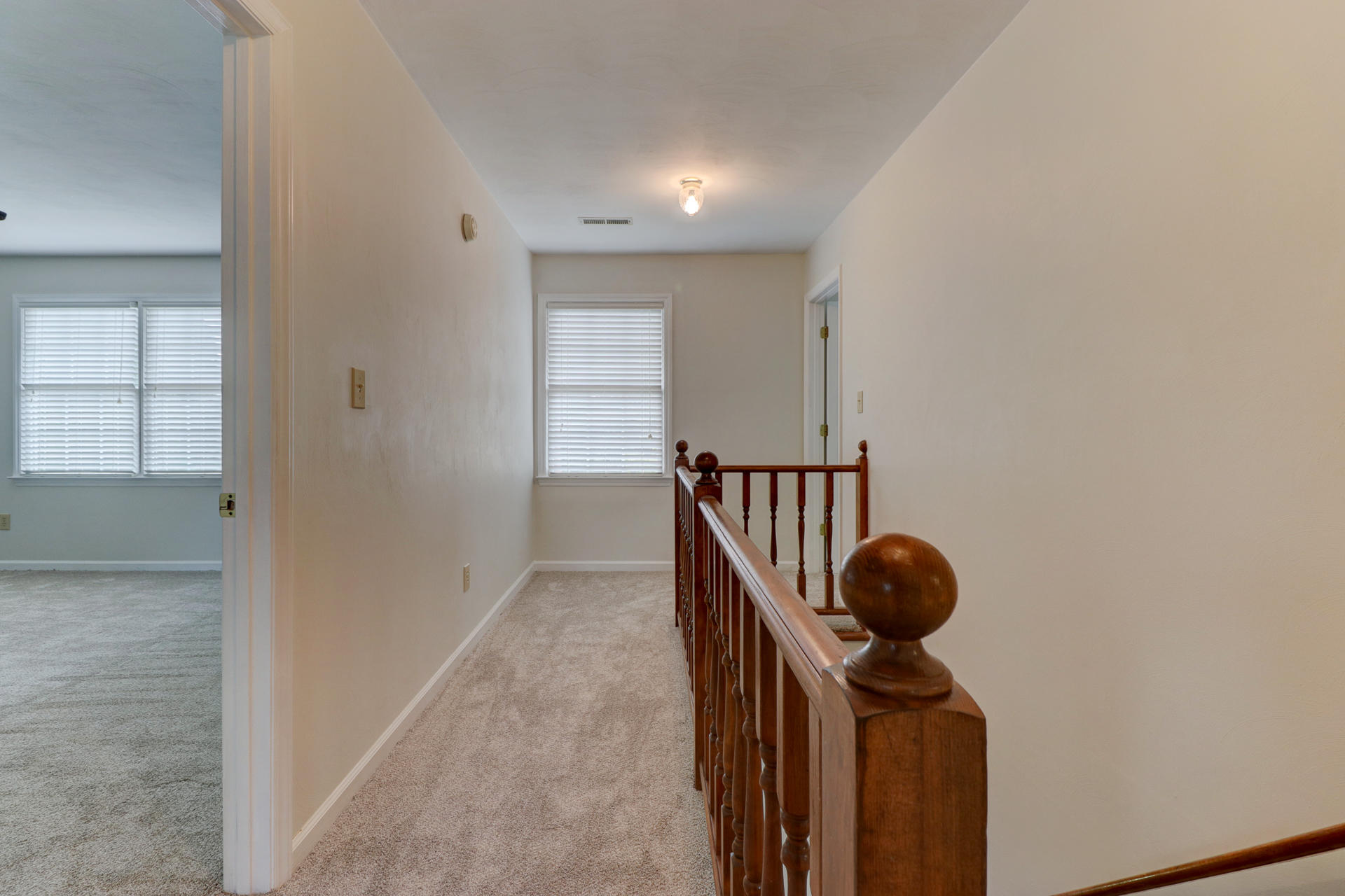 5315 Huntridge Road Roanoke, VA 24012 - Photo 22 of 44 IMG_5580_1_2_3_4