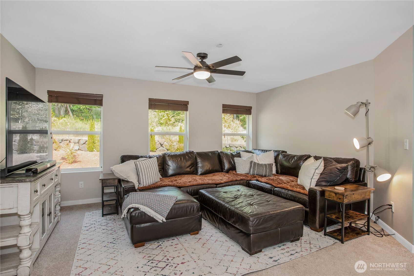 1162 Swan Loop DuPont, WA 98327 - Photo 16 of 40 Gallery Image 16