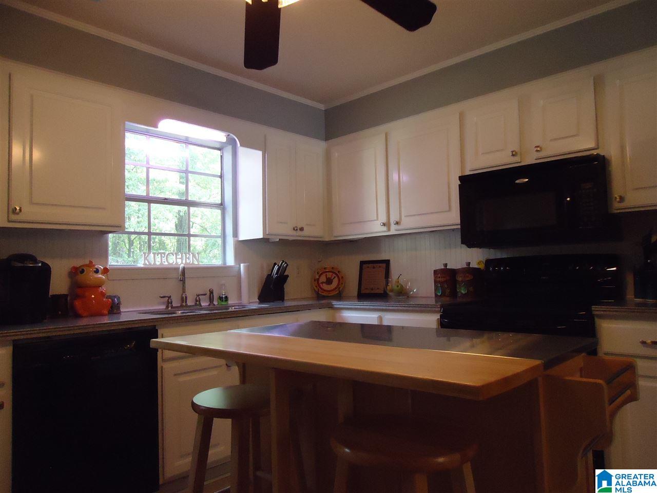 319 Mardis Lane Alabaster, AL 35007 - Photo 5 of 9