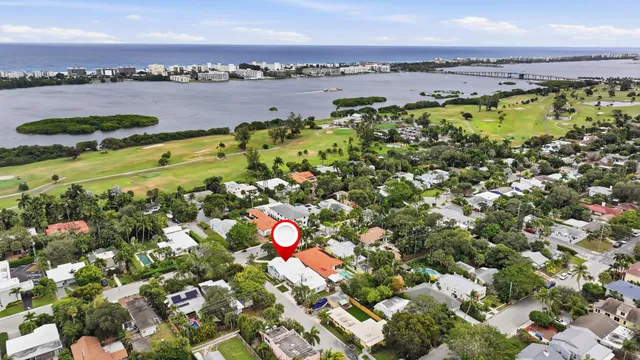 $895,000 | 831 North Lakeside Drive, Lake Worth Beach, FL 33460