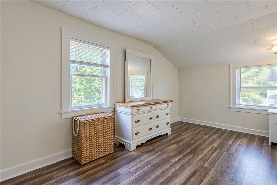 540 Helendale Road Irondequoit, NY 14609 - Photo 22 of 30 Gallery Image 22