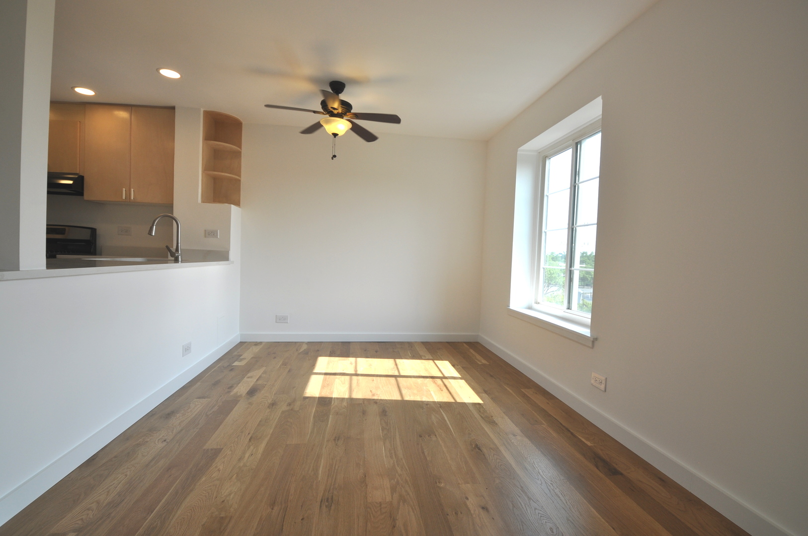 1455 Shermer Road, Unit 506 Northbrook, IL 60062 - Photo 8 of 24 Gallery Image 8