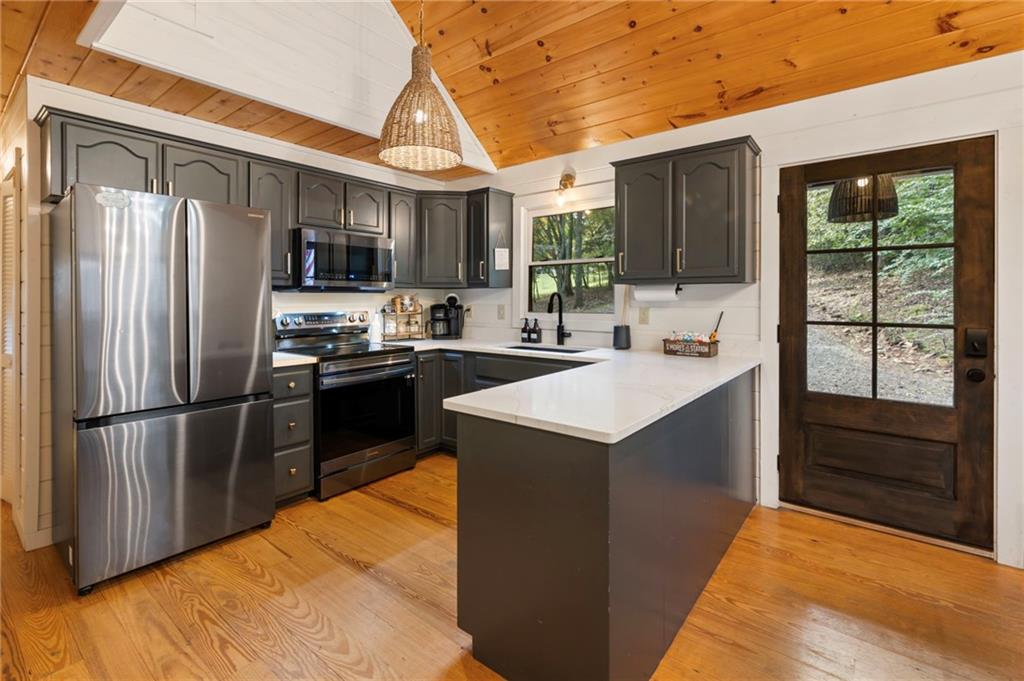 120 Brookhaven Trail Blue Ridge, GA 30513 - Photo 14 of 100