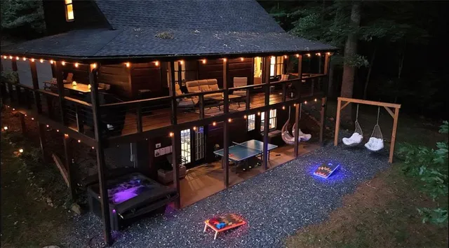 $674,900 | 120 Brookhaven Trail, Blue Ridge, GA 30513