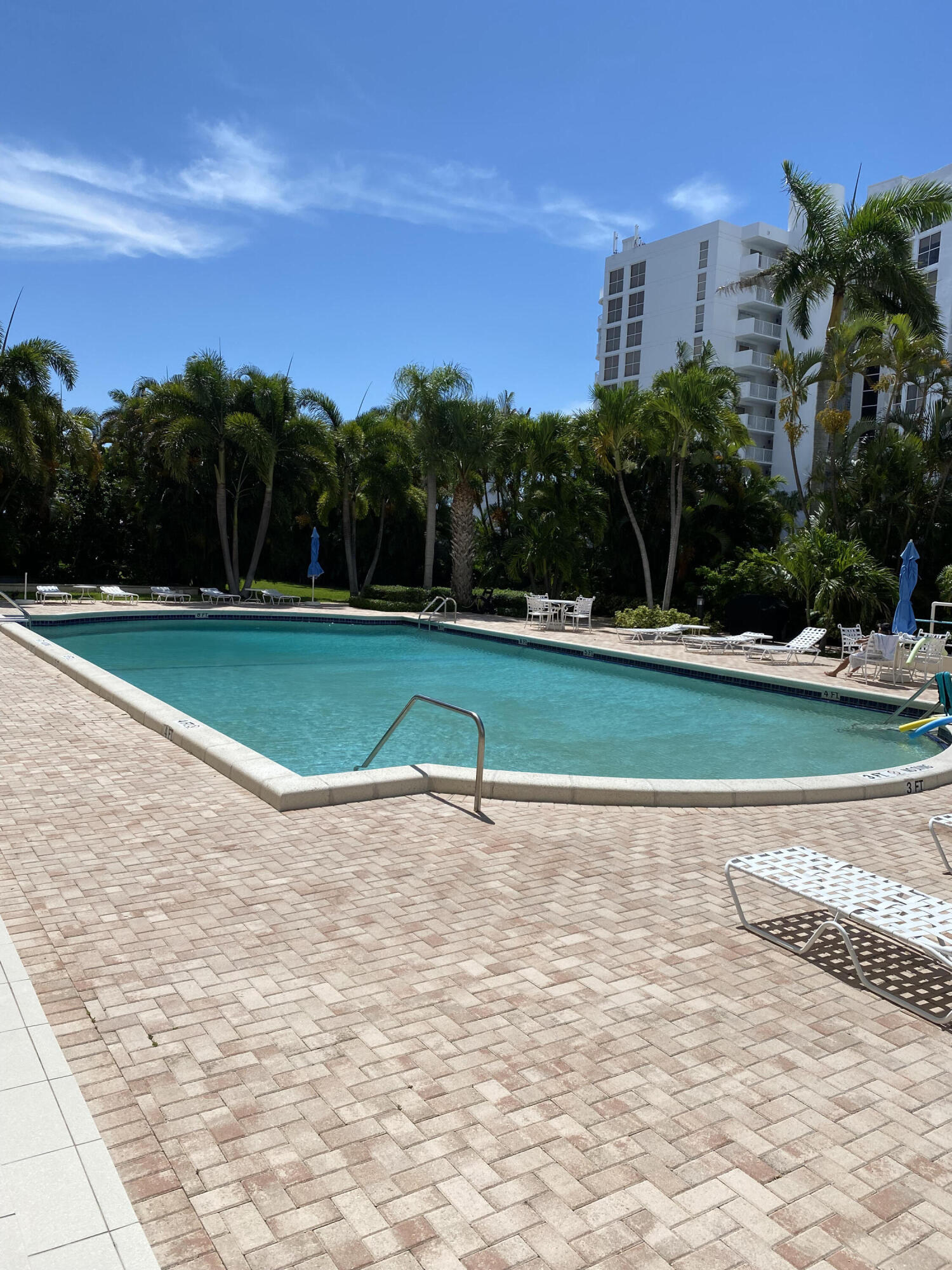 3800 Washington Road, Unit 610 West Palm Beach, FL 33405 - Photo 4 of 13