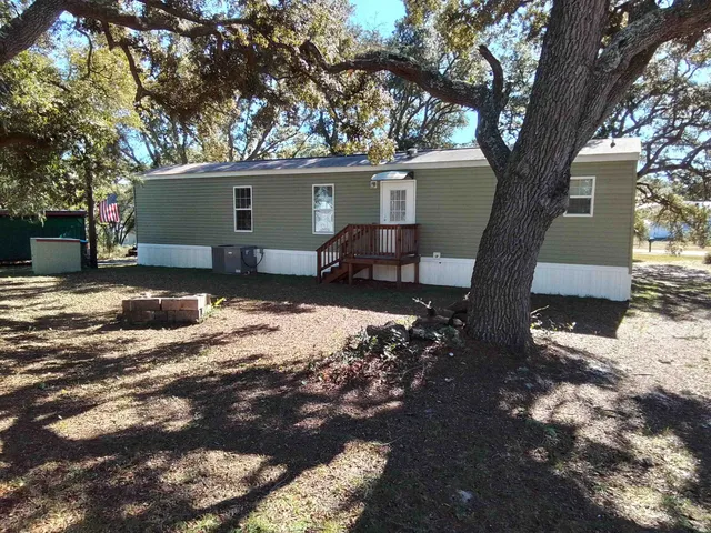 $220,000 | 135 Carolina Street, Carrabelle, FL 32322