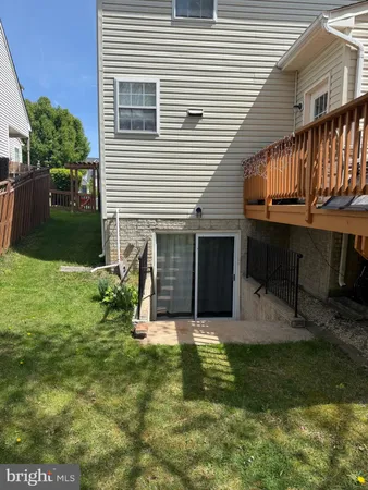 $990 | 12120 Tango Lane, Woodbridge, VA 22193