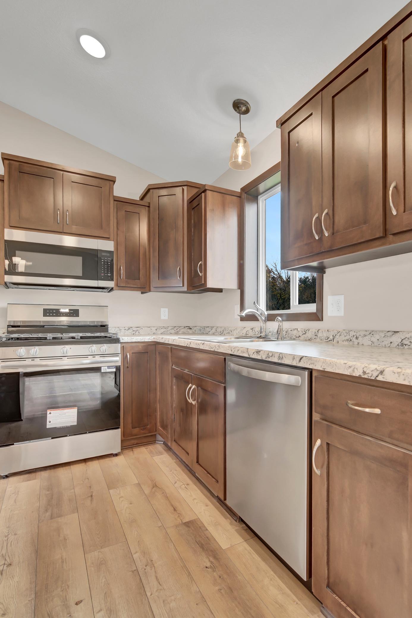 23096 27th Avenue St. Cloud, MN 56301 - Photo 8 of 21