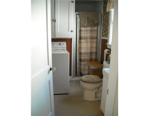8 Fuller Road Augusta, ME 04330 - Photo 9 of 13 Bathroom. 1st floor