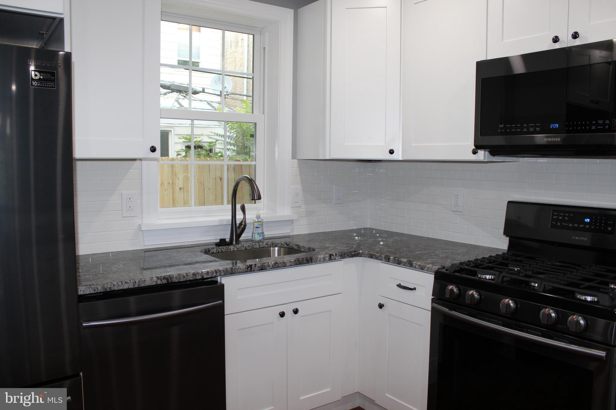2929 Gerritt Street Philadelphia, PA 19146 - Photo 3 of 22 Kitchen