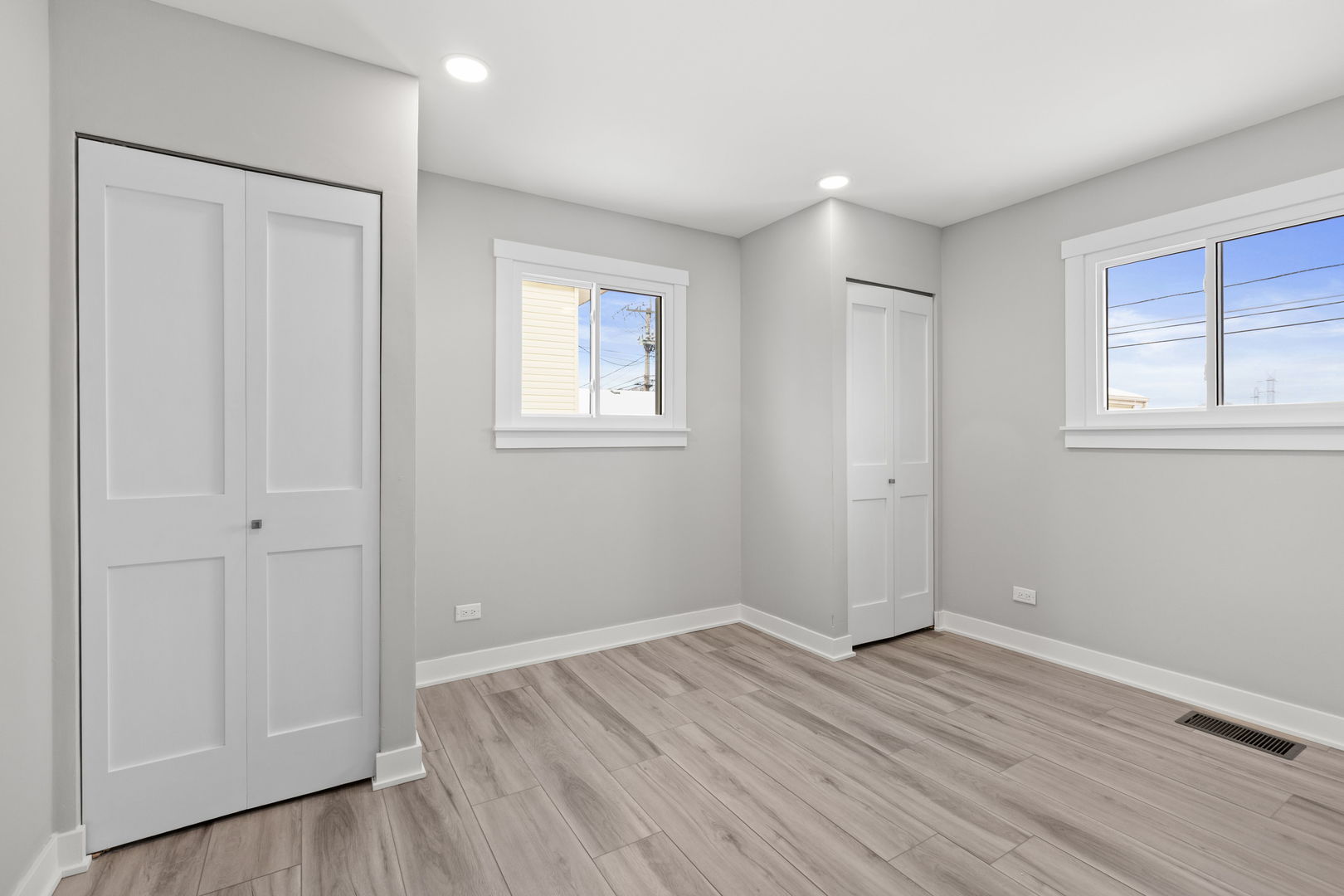 475 East Merle Lane Wheeling, IL 60090 - Photo 14 of 17