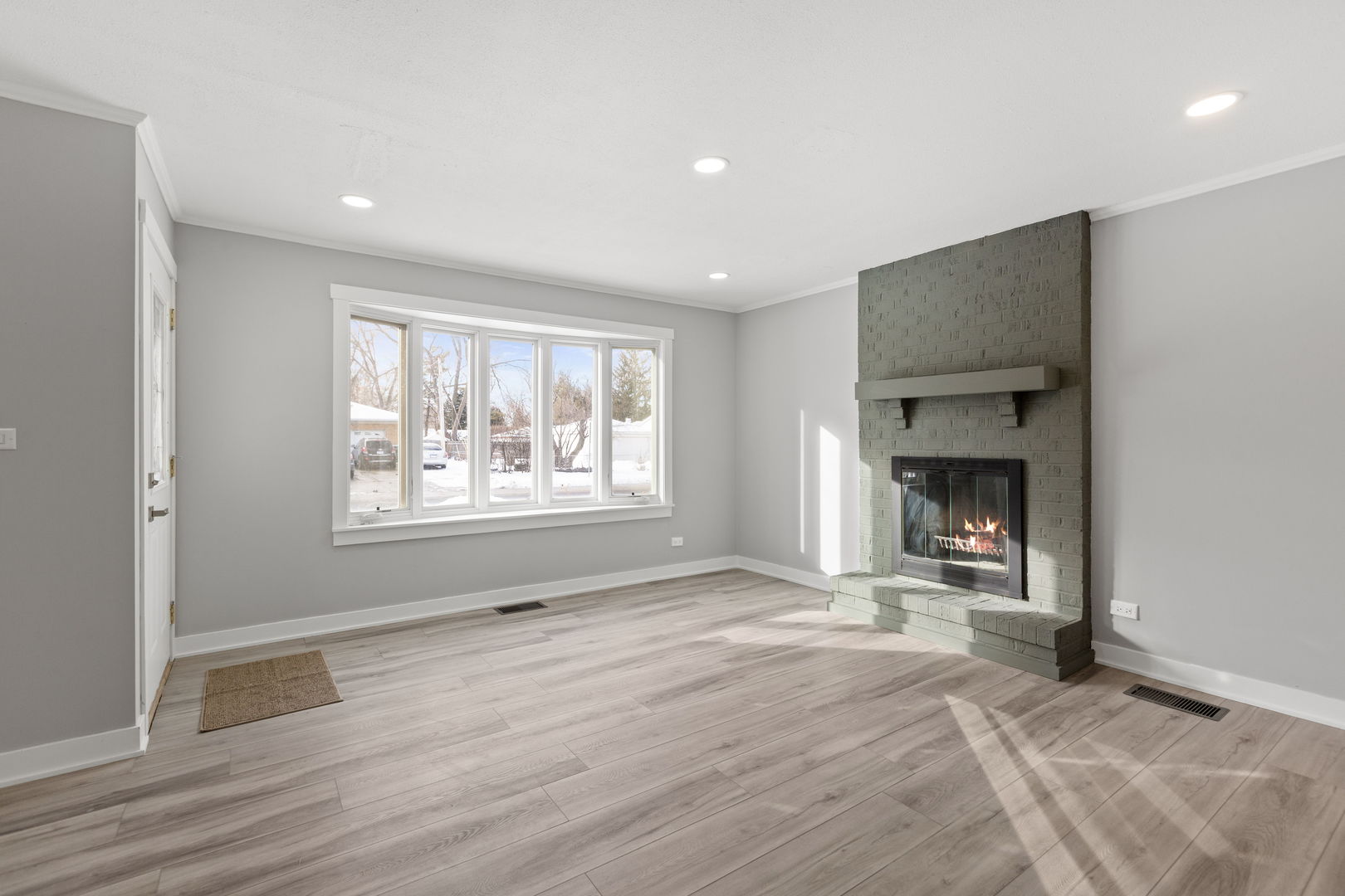 475 East Merle Lane Wheeling, IL 60090 - Photo 4 of 17