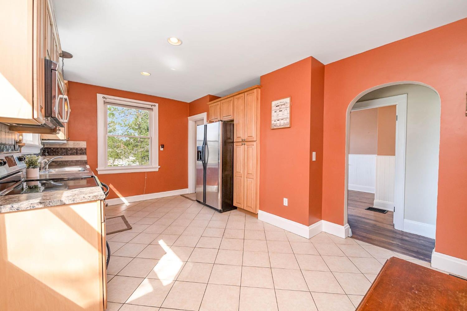 1306 8 Mile Road Cincinnati, OH 45255 - Photo 9 of 21 Gallery Image 9
