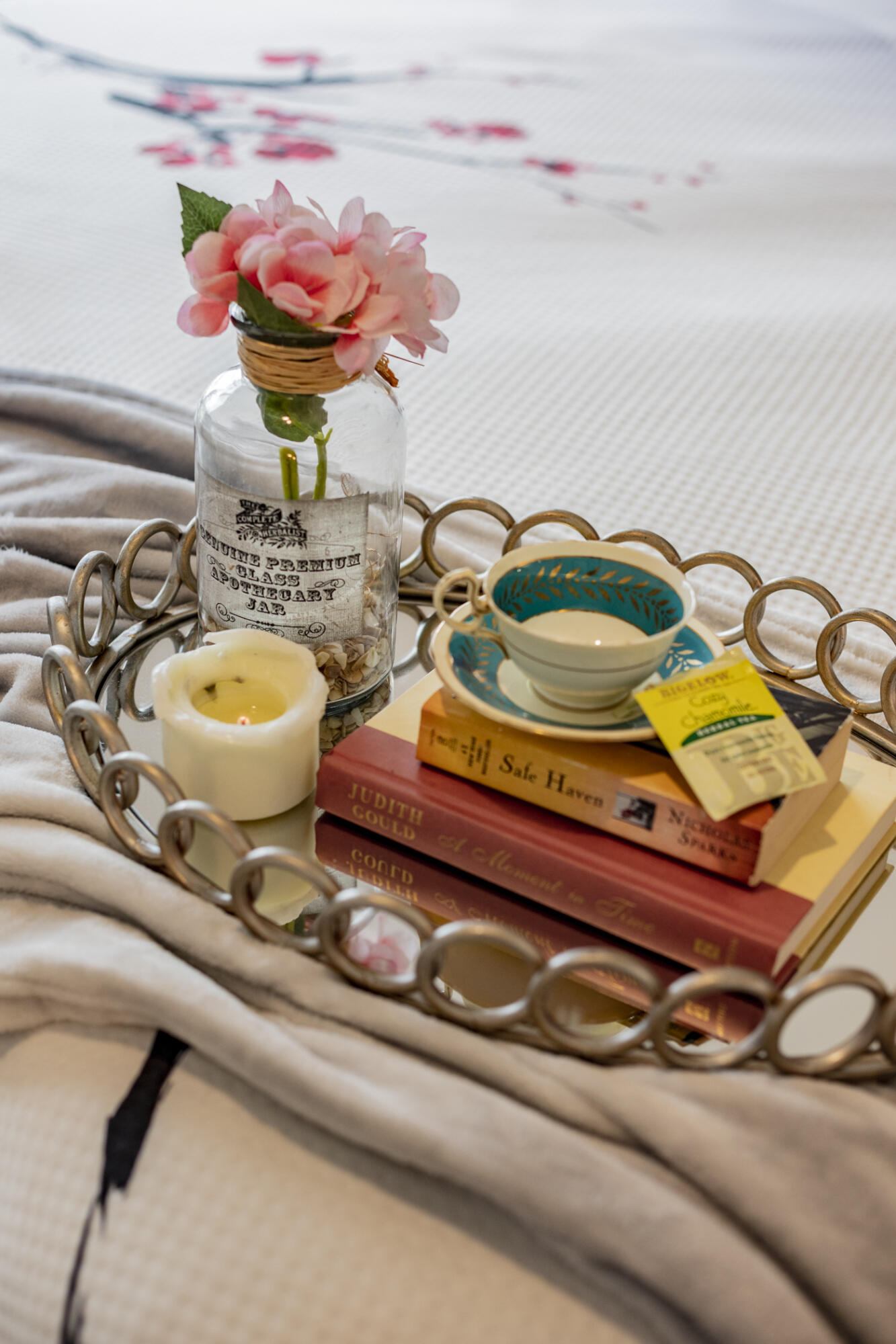 569 Dawson Drive Melbourne, FL 32940 - Photo 24 of 38 a bathroom with a sink a mirror and a potted plant