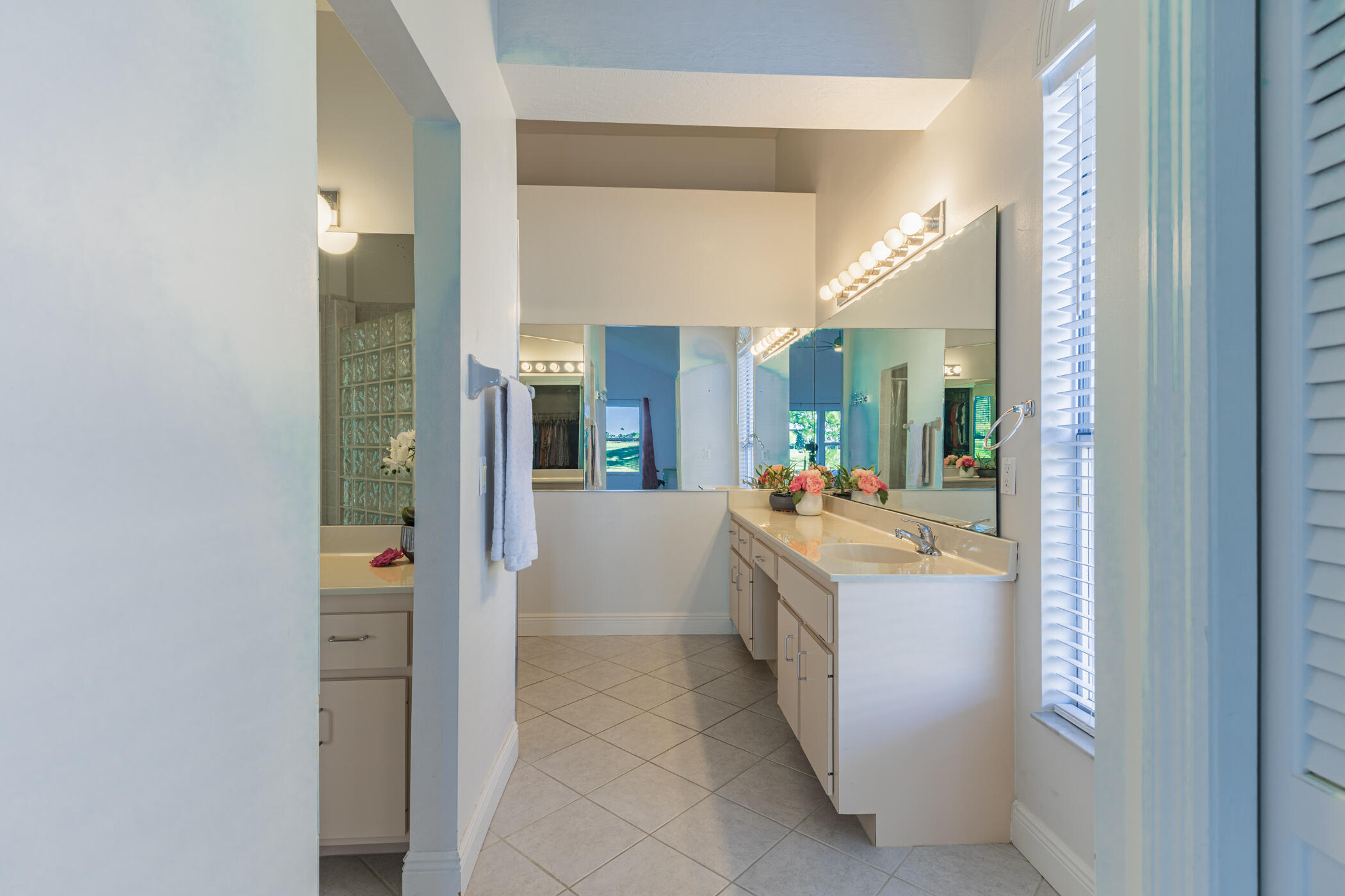 569 Dawson Drive Melbourne, FL 32940 - Photo 26 of 38 a view of living room with granite countertop furniture and a kitchen view