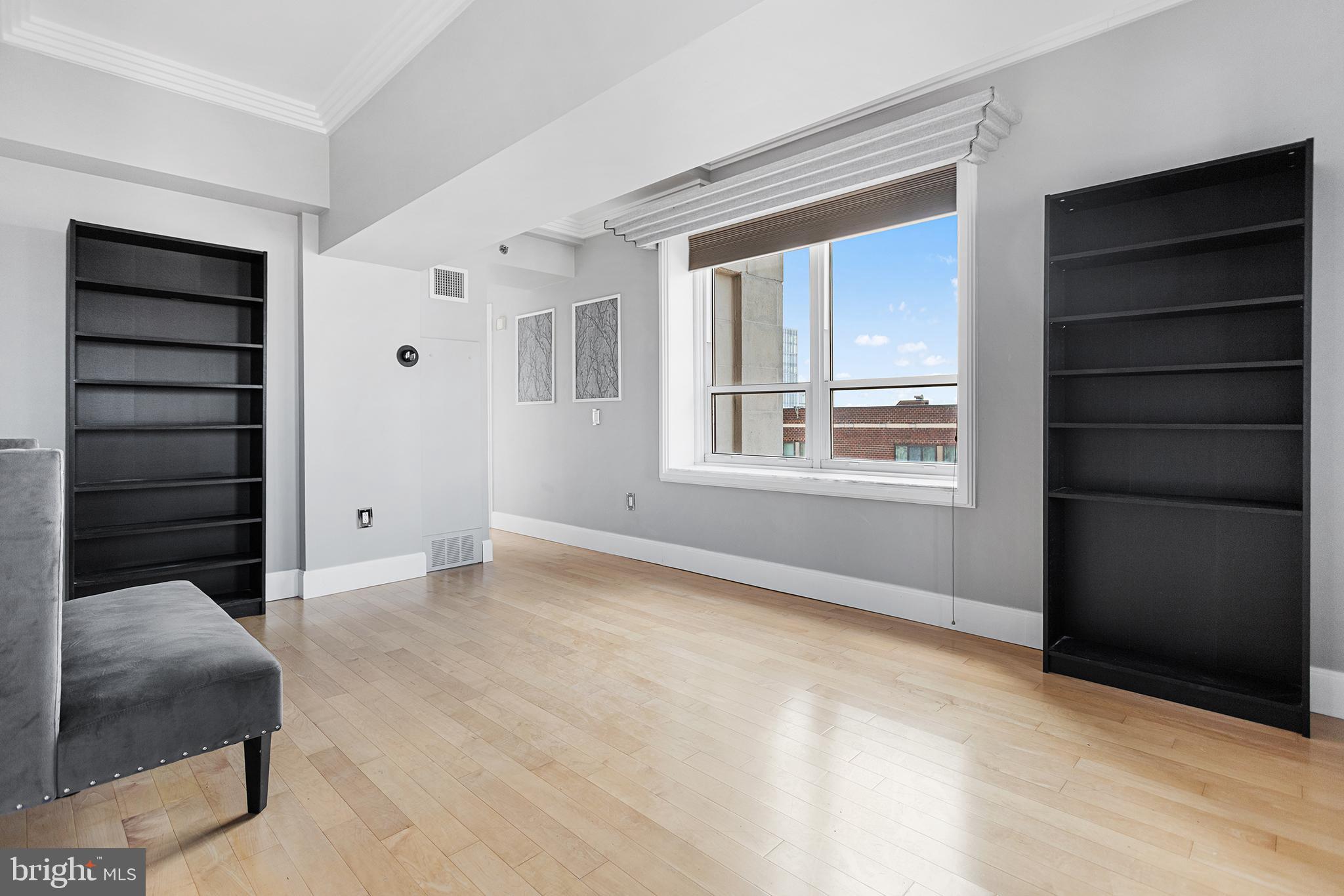 1425 Locust Street, Unit 32A Philadelphia, PA 19102 - Photo 25 of 31