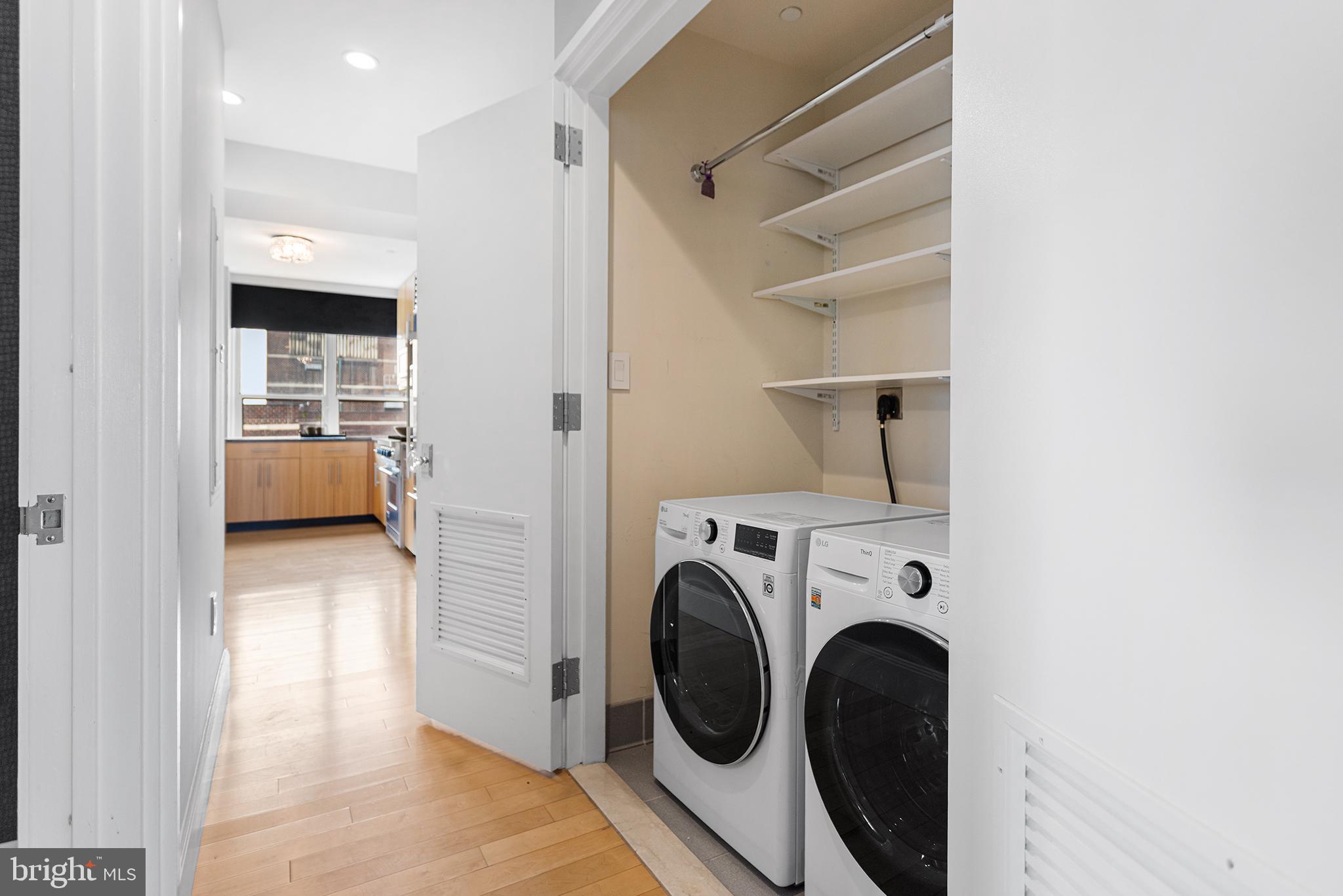 1425 Locust Street, Unit 32A Philadelphia, PA 19102 - Photo 29 of 31