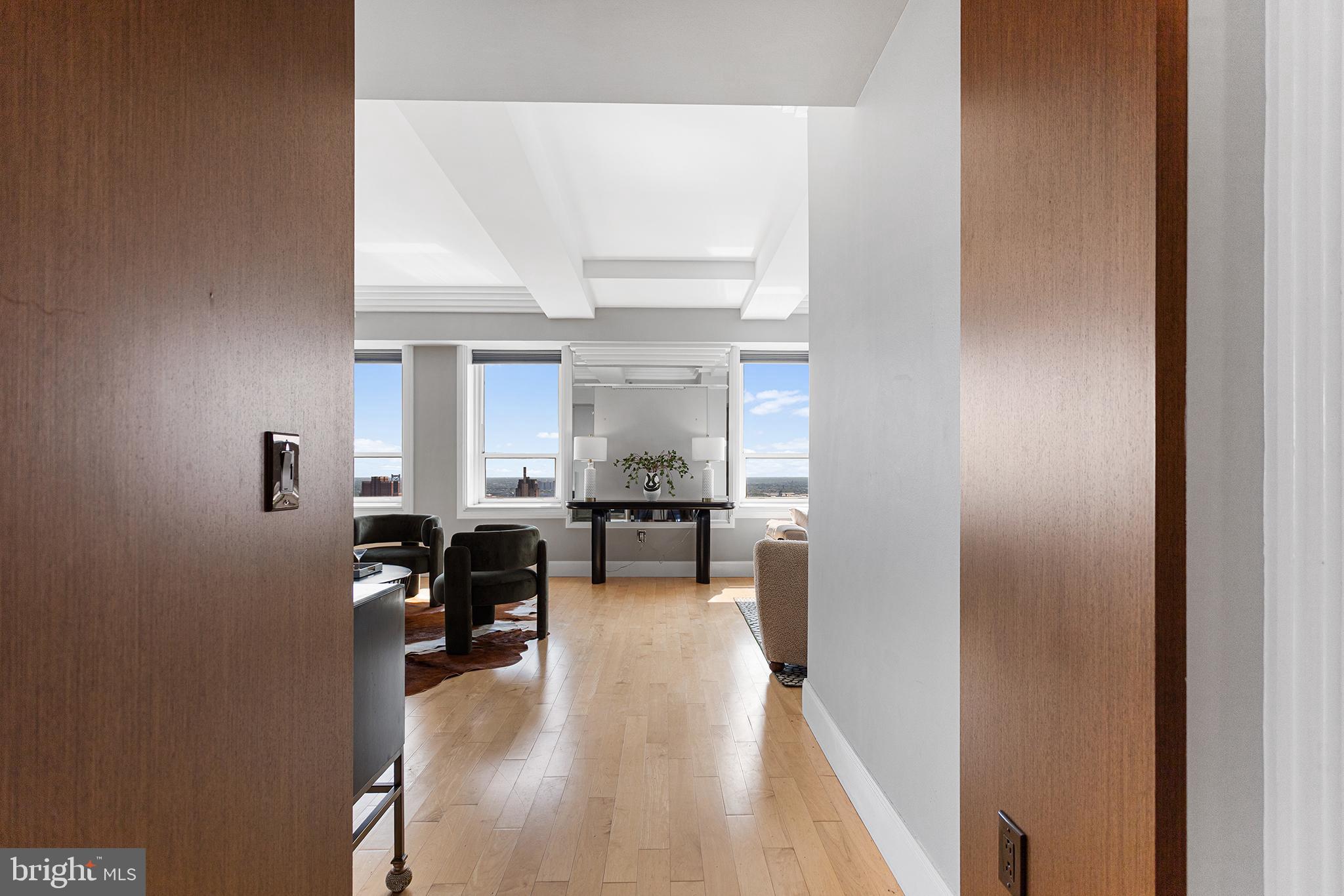 1425 Locust Street, Unit 32A Philadelphia, PA 19102 - Photo 3 of 31