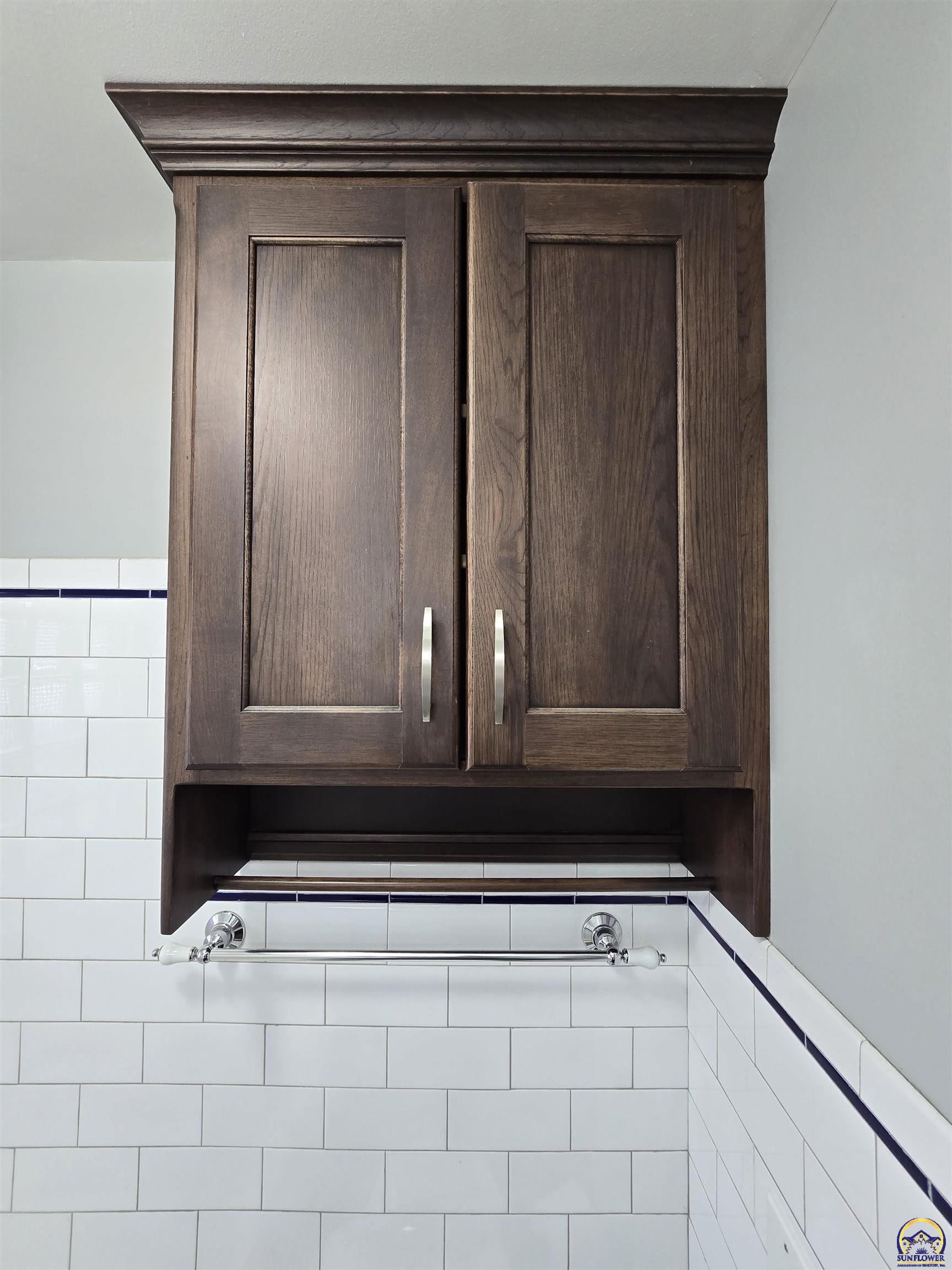 1718 Southwest Randolph Avenue Topeka, KS 66604 - Photo 16 of 28